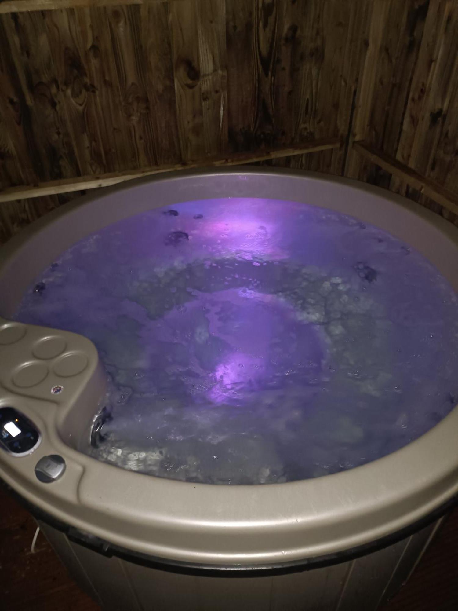 Hillingworth'S Hot Tub Retreat - Lochmaben Villa Dumfries Luaran gambar